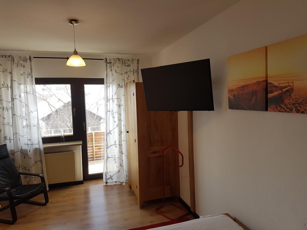 Ferienunterkuenfte Deinhardt Villa Poxdorf Bagian luar foto